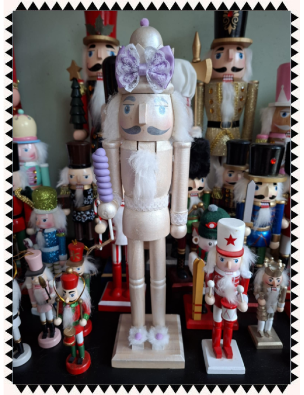 Notenkraker Kerst Lila